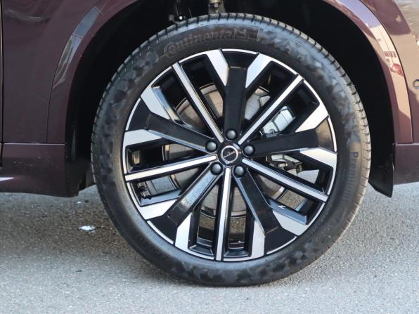 Volvo XC90 II Рестайлинг 2 с пробегом 2025 года, цена 10 850 000 рублей, 25 км, внедорожник, Автокод Объявления