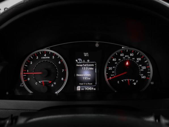Toyota Camry VII (XV50) Рестайлинг с пробегом 2015 года, цена 1 820 000 рублей, 143404 км, седан, Автокод Объявления