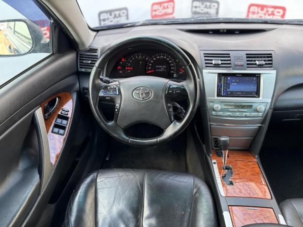 Toyota Camry VI (XV40) с пробегом 2008 года, цена 699 900 рублей, 301000 км, седан, Автокод Объявления