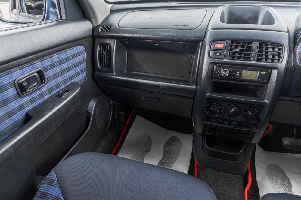 Nissan Cube I (Z10) Барнаул  - изображение 18