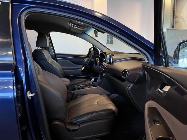 Hyundai Santa Fe IV с пробегом 2019 года, цена 2 933 000 рублей, 104630 км, внедорожник, Автокод Объявления