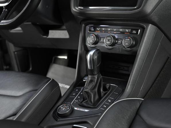 Volkswagen Tiguan II с пробегом 2019 года, цена 2 649 000 рублей, 72000 км, внедорожник, Автокод Объявления