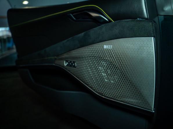 Lotus Emira с пробегом 2023 года, цена 15 000 000 рублей, 3646 км, купе, Автокод Объявления