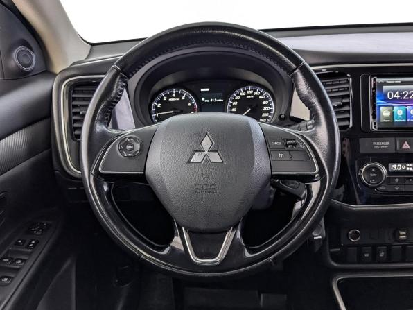 Mitsubishi Outlander III Рестайлинг 2 с пробегом 2017 года, цена 1 750 000 рублей, 155000 км, внедорожник, Автокод Объявления