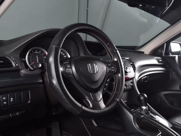 Honda Accord VIII Рестайлинг с пробегом 2012 года, цена 1 520 995 рублей, 203999 км, седан, Автокод Объявления