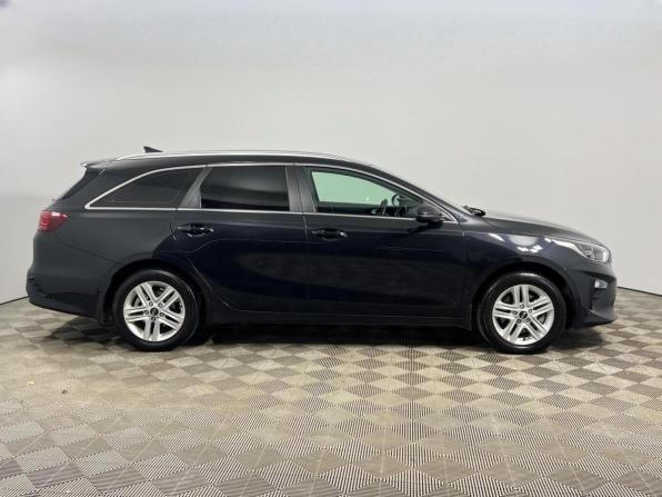 Kia Ceed III с пробегом 2021 года, цена 1 835 000 рублей, 140730 км, универсал, Автокод Объявления