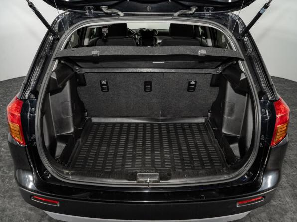Suzuki Vitara II с пробегом 2017 года, цена 1 300 000 рублей, 233720 км, внедорожник, Автокод Объявления