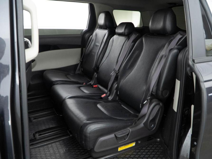Kia Carnival IV Москва  - изображение 10