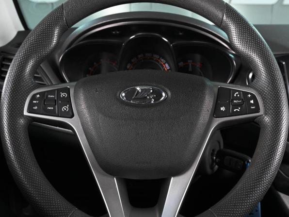 Lada (ВАЗ) Vesta I с пробегом 2018 года, цена 930 000 рублей, 174854 км, седан, Автокод Объявления