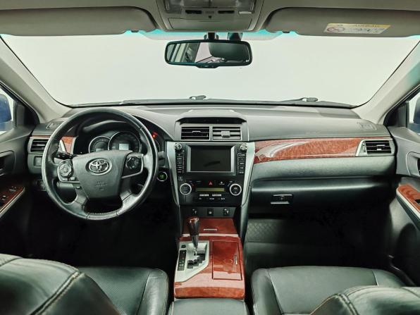 Toyota Camry VII (XV50) с пробегом 2013 года, цена 1 300 000 рублей, 211200 км, седан, Автокод Объявления
