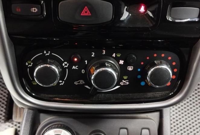 Renault Duster I с пробегом 2013 года, цена 1 100 000 рублей, 171819 км, внедорожник, Автокод Объявления
