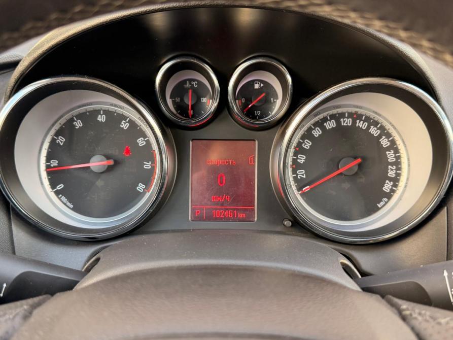 Opel Astra J Рестайлинг Москва  - изображение 10
