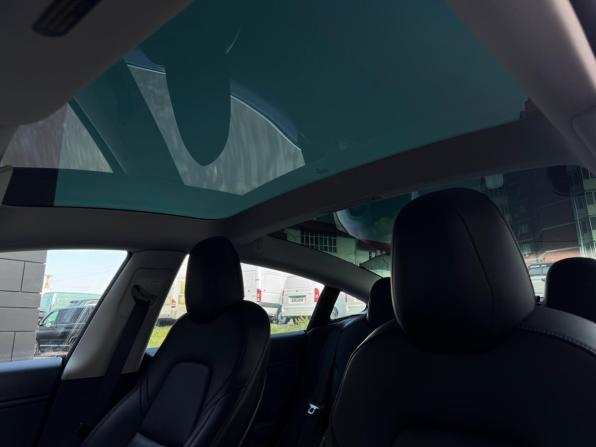 Tesla Model 3 I с пробегом 2018 года, цена 2 990 000 рублей, 121000 км, седан, Автокод Объявления