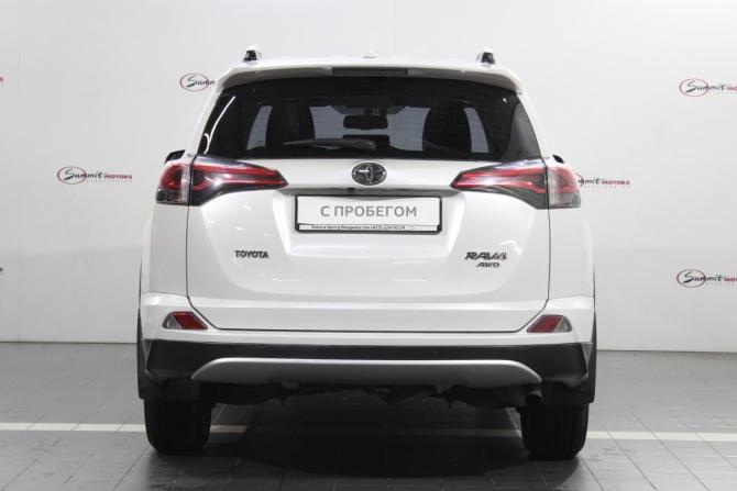 Toyota RAV4 IV (XA40) Рестайлинг с пробегом 2018 года, цена 2 650 000 рублей, 61239 км, внедорожник, Автокод Объявления