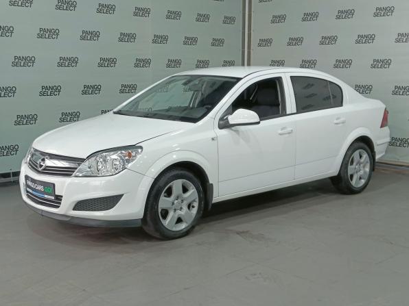 Opel Astra H Рестайлинг с пробегом 2013 года, цена 675 000 рублей, 147529 км, седан, Автокод Объявления