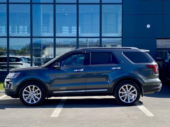 Ford Explorer V Рестайлинг 2 с пробегом 2018 года, цена 2 899 000 рублей, 107500 км, внедорожник, Автокод Объявления