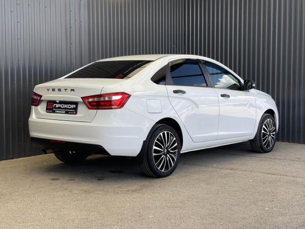 Lada (ВАЗ) Vesta I с пробегом 2018 года, цена 747 000 рублей, 174207 км, седан, Автокод Объявления