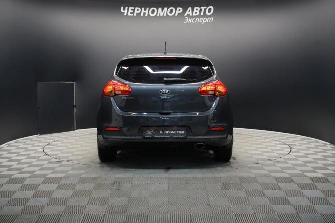 Kia Ceed II с пробегом 2013 года, цена 1 190 000 рублей, 227605 км, хэтчбек, Автокод Объявления