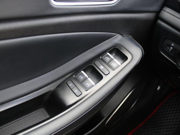 Omoda S5 с пробегом 2024 года, цена 1 479 000 рублей, 18100 км, седан, Автокод Объявления