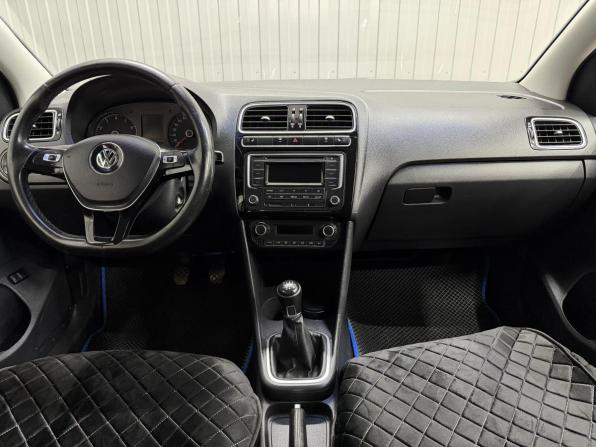 Volkswagen Polo V Рестайлинг с пробегом 2017 года, цена 985 000 рублей, 93293 км, седан, Автокод Объявления