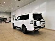 Mitsubishi Pajero IV Рестайлинг 1 Москва  - изображение 24