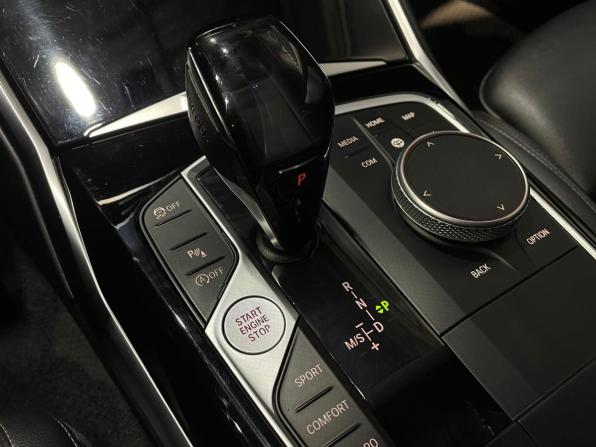 BMW 3 серии VII (G2x) с пробегом 2021 года, цена 2 759 000 рублей, 157531 км, седан, Автокод Объявления