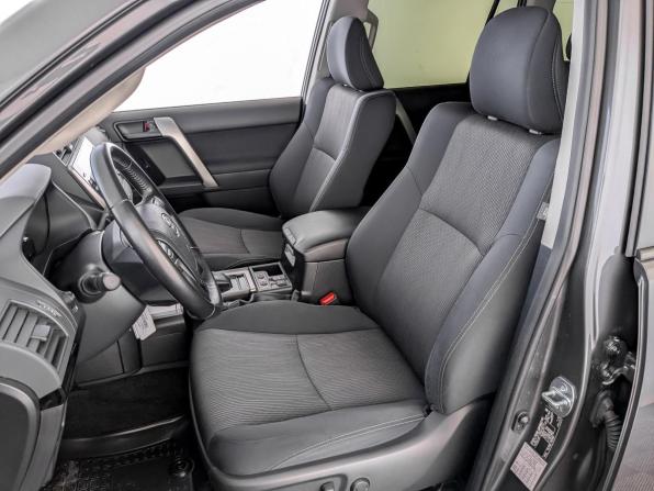 Toyota Land Cruiser Prado 150 Series Рестайлинг 3 с пробегом 2021 года, цена 5 650 000 рублей, 43771 км, внедорожник, Автокод Объявления