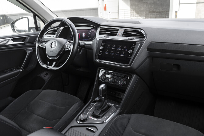 Volkswagen Tiguan II с пробегом 2017 года, цена 2 649 000 рублей, 141000 км, внедорожник, Автокод Объявления