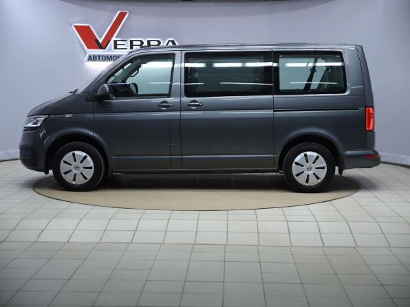 Volkswagen Caravelle T6 Рестайлинг с пробегом 2021 года, цена 4 990 000 рублей, 56450 км, минивэн, Автокод Объявления