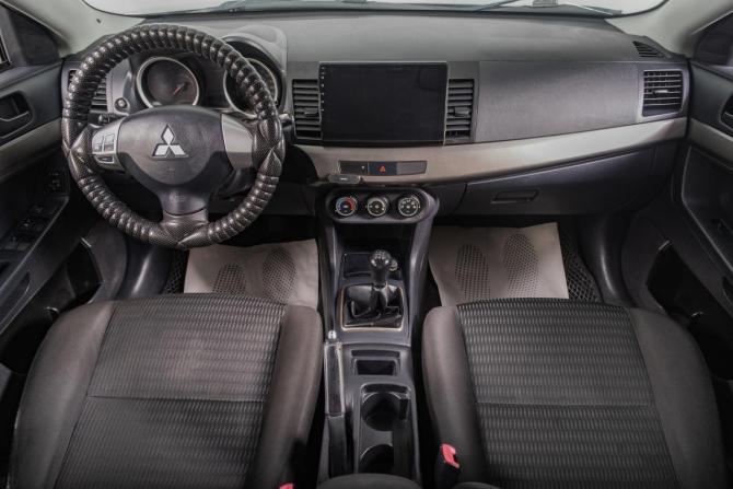Mitsubishi Lancer X Рестайлинг с пробегом 2012 года, цена 849 000 рублей, 315000 км, седан, Автокод Объявления