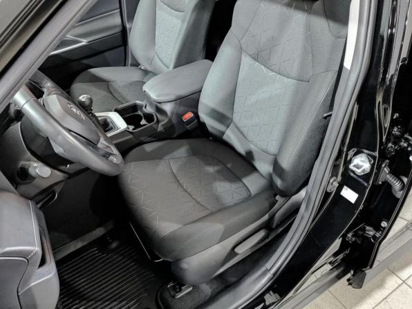 Toyota RAV4 V (XA50) с пробегом 2022 года, цена 3 200 000 рублей, 31596 км, внедорожник, Автокод Объявления
