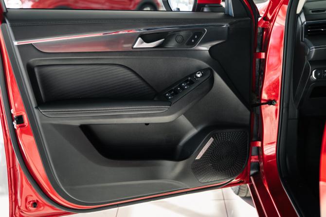 Haval Jolion I с пробегом 2023 года, цена 1 920 000 рублей, 49700 км, внедорожник, Автокод Объявления