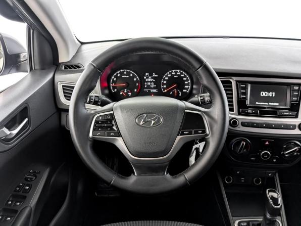 Hyundai Solaris II Рестайлинг с пробегом 2020 года, цена 1 525 000 рублей, 92387 км, седан, Автокод Объявления