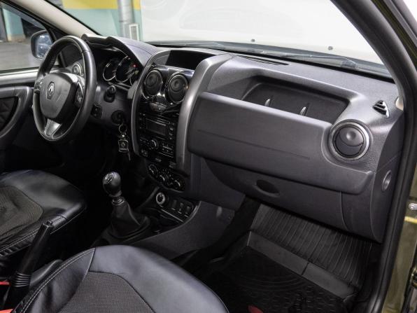Renault Duster I Рестайлинг с пробегом 2016 года, цена 950 000 рублей, 228566 км, внедорожник, Автокод Объявления