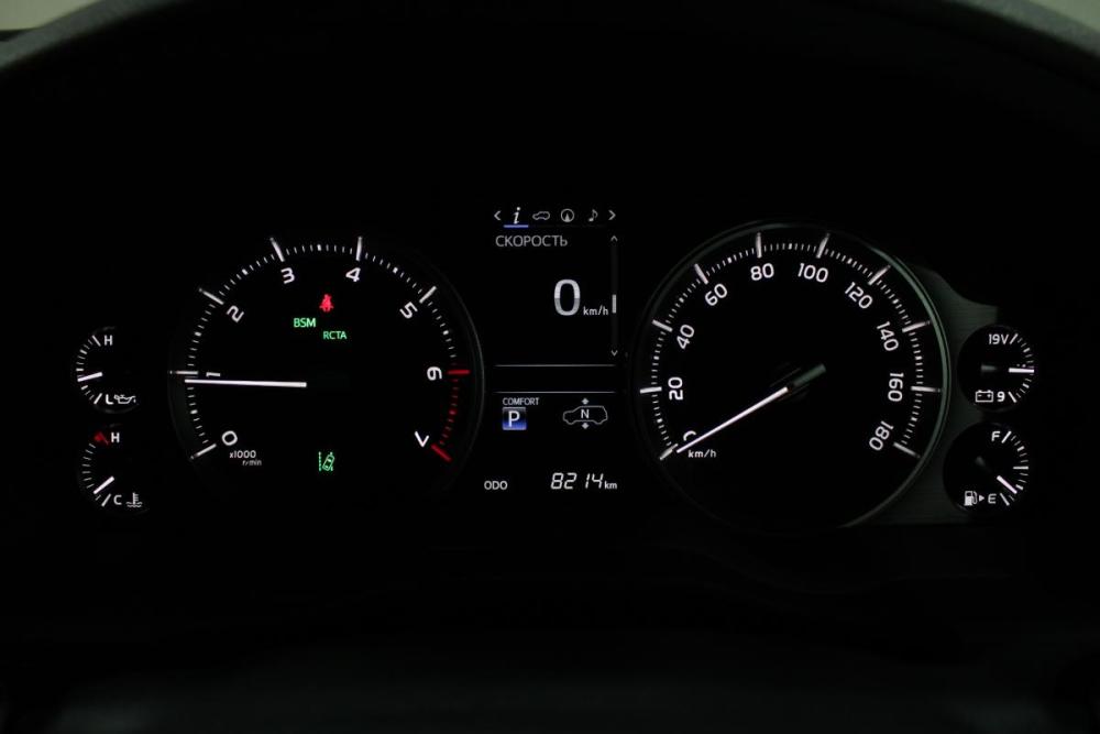 Toyota Land Cruiser 200 Series Рестайлинг 2 Владивосток  - изображение 26