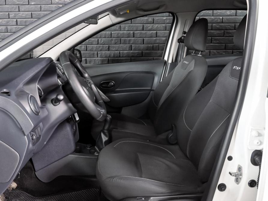 Renault Sandero II Рестайлинг Екатеринбург  - изображение 10