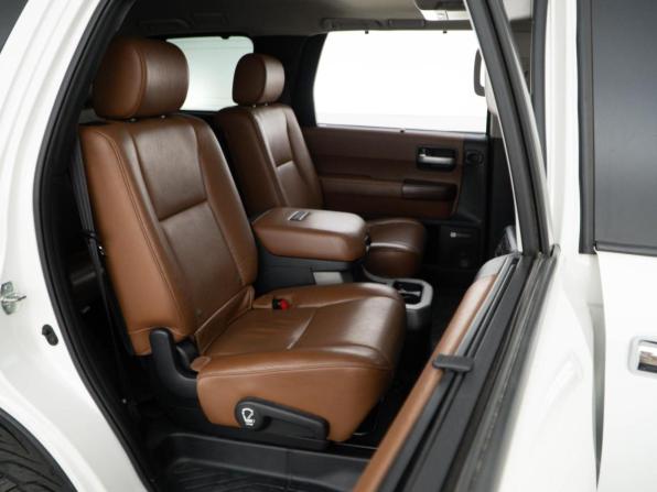 Toyota Sequoia II с пробегом 2012 года, цена 3 946 900 рублей, 160934 км, внедорожник, Автокод Объявления
