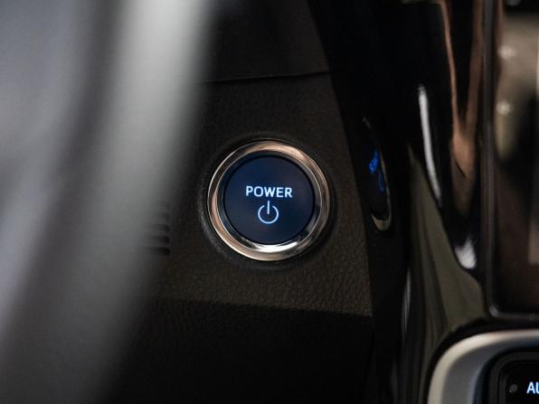 Toyota Corolla XII (E210) с пробегом 2019 года, цена 1 830 000 рублей, 28100 км, седан, Автокод Объявления
