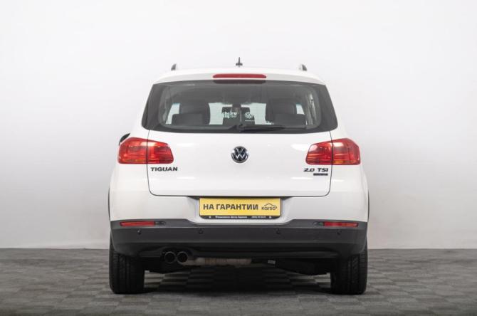 Volkswagen Tiguan II с пробегом 2018 года, цена 2 199 000 рублей, 146000 км, внедорожник, Автокод Объявления