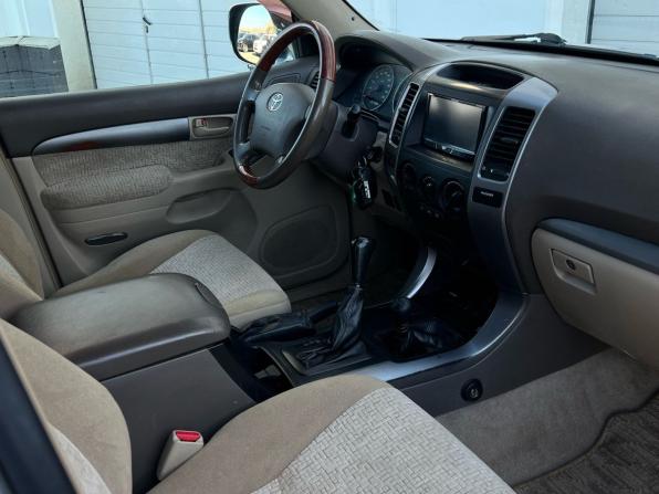 Toyota Land Cruiser Prado 120 Series с пробегом 2006 года, цена 1 845 000 рублей, 400000 км, внедорожник, Автокод Объявления