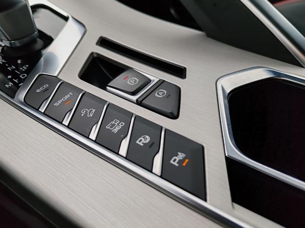 Belgee X50 с пробегом 2024 года, цена 1 800 000 рублей, 41022 км, внедорожник, Автокод Объявления