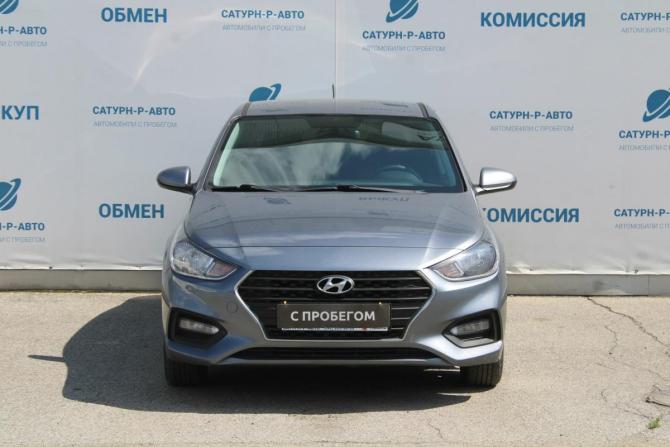 Hyundai Solaris II с пробегом 2017 года, цена 1 050 000 рублей, 90000 км, седан, Автокод Объявления