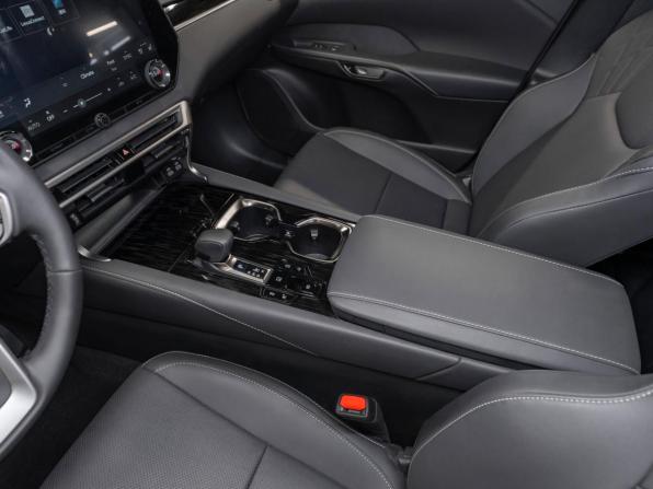Lexus RX V с пробегом 2026 года, цена 7 950 000 рублей, 122 км, внедорожник, Автокод Объявления