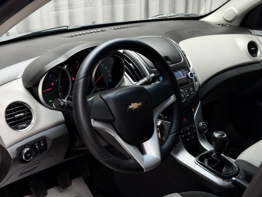 Chevrolet Cruze I Рестайлинг Ижевск  - изображение 9