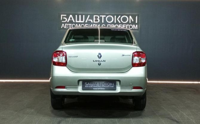 Renault Logan II с пробегом 2017 года, цена 730 000 рублей, 128876 км, седан, Автокод Объявления