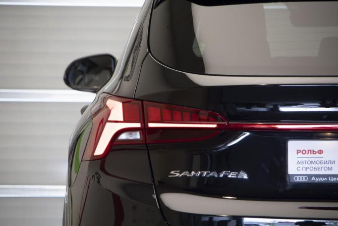 Hyundai Santa Fe IV Рестайлинг с пробегом 2022 года, цена 3 995 000 рублей, 67556 км, внедорожник, Автокод Объявления