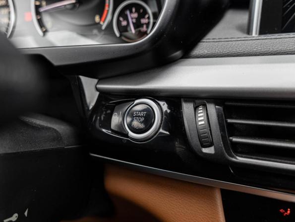 BMW X6 II (F16) с пробегом 2015 года, цена 2 875 000 рублей, 247979 км, внедорожник, Автокод Объявления