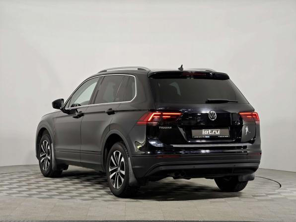 Volkswagen Tiguan II с пробегом 2020 года, цена 2 659 000 рублей, 62264 км, внедорожник, Автокод Объявления