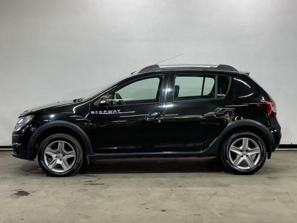 Renault Sandero II с пробегом 2015 года, цена 871 000 рублей, 147044 км, хэтчбек, Автокод Объявления