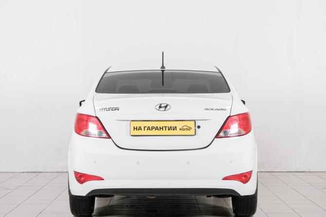 Hyundai Solaris I Рестайлинг с пробегом 2015 года, цена 899 000 рублей, 242000 км, седан, Автокод Объявления